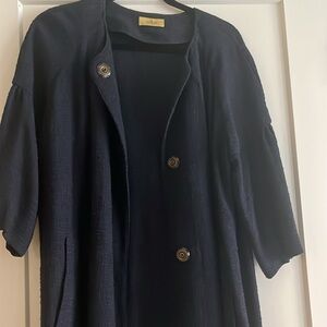 Navy blue light linen coat, no lining, cropped sleeves.